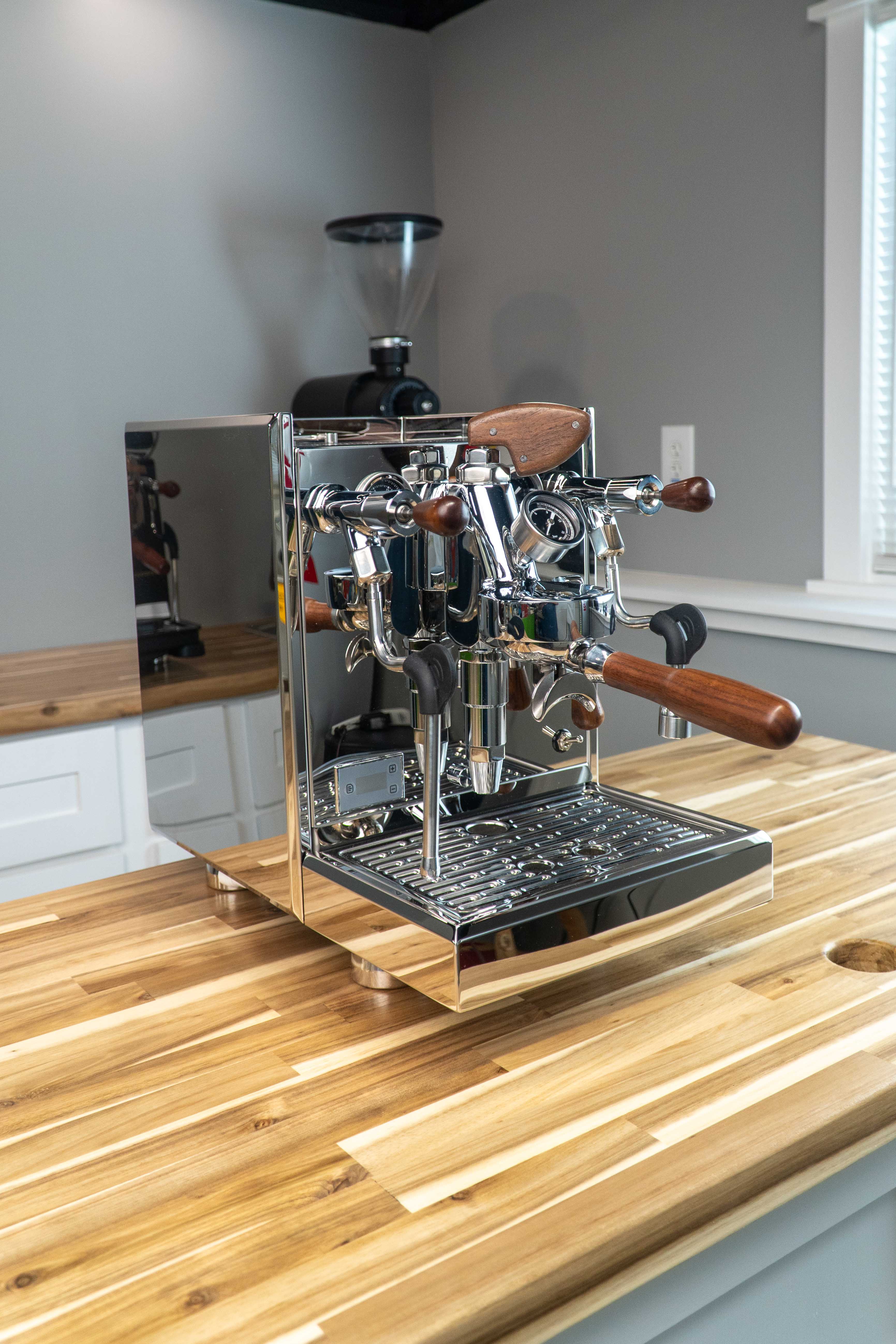 Turin Gallatin Dual Boiler Espresso Machine with PID - Image 16