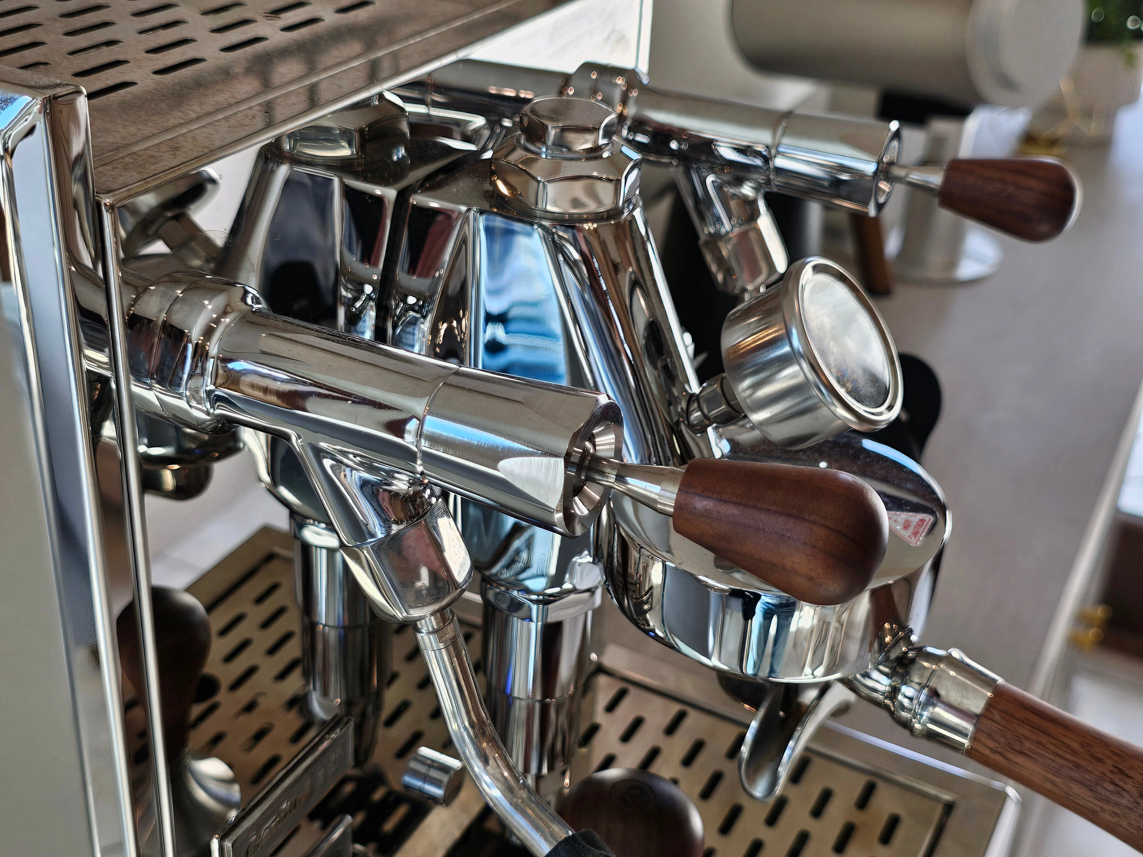 Turin Gallatin V HX Espresso Machine with PID - Image 8